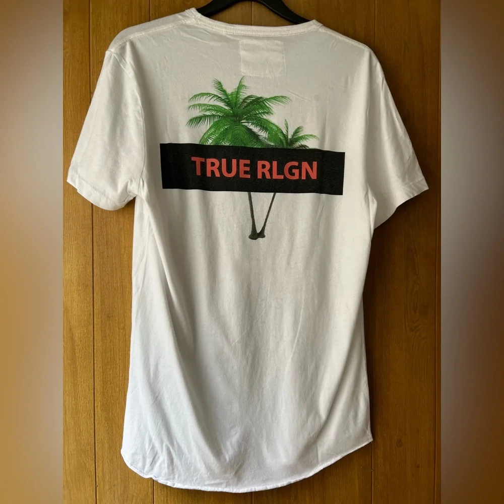 True Religion 100 % Cotton White Short Sleeve Tee Essential Size Medium